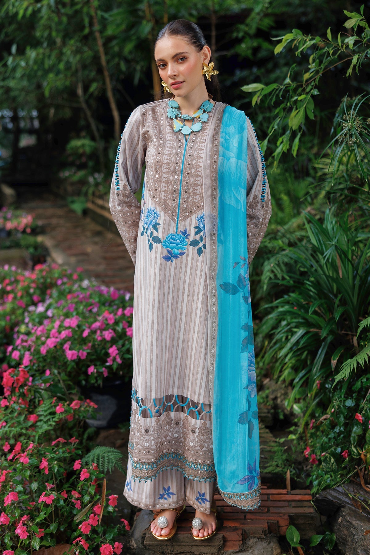 3-PC Unstitched Embroidered Lawn Collection CC6-09