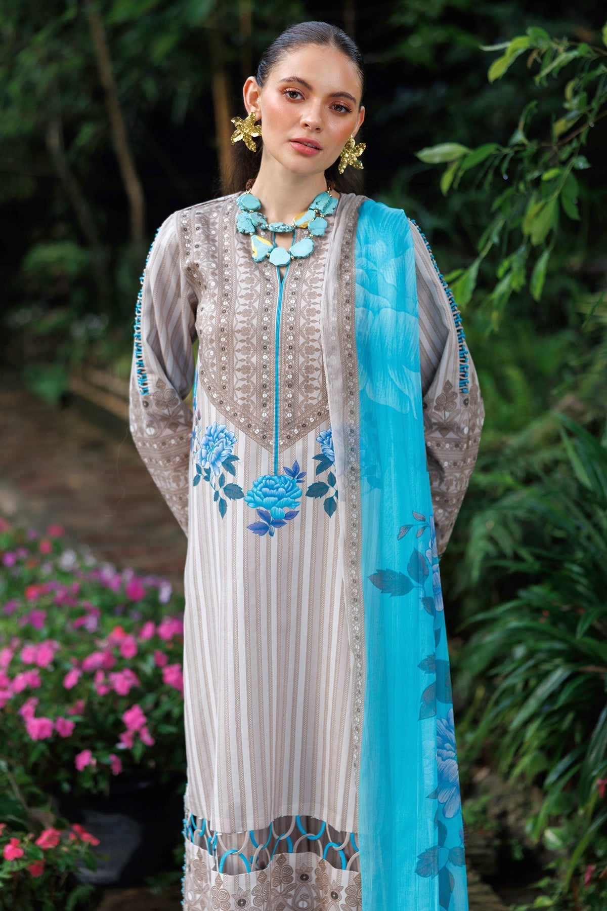 3-PC Unstitched Embroidered Lawn Collection CC6-09