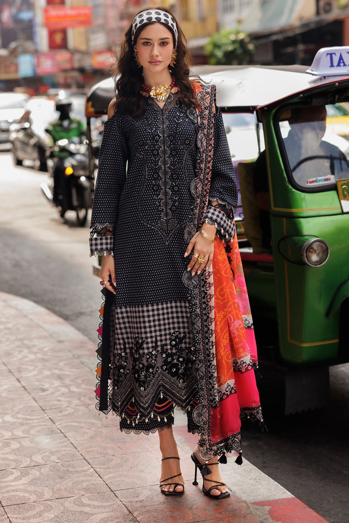 3-PC Unstitched Embroidered Lawn Collection CRB5-19