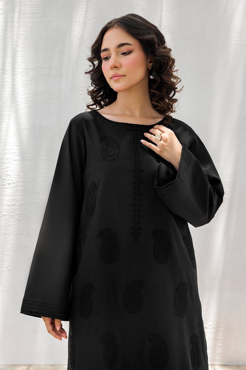 2-PC Embroidered Cotton Suit CNP-5-194