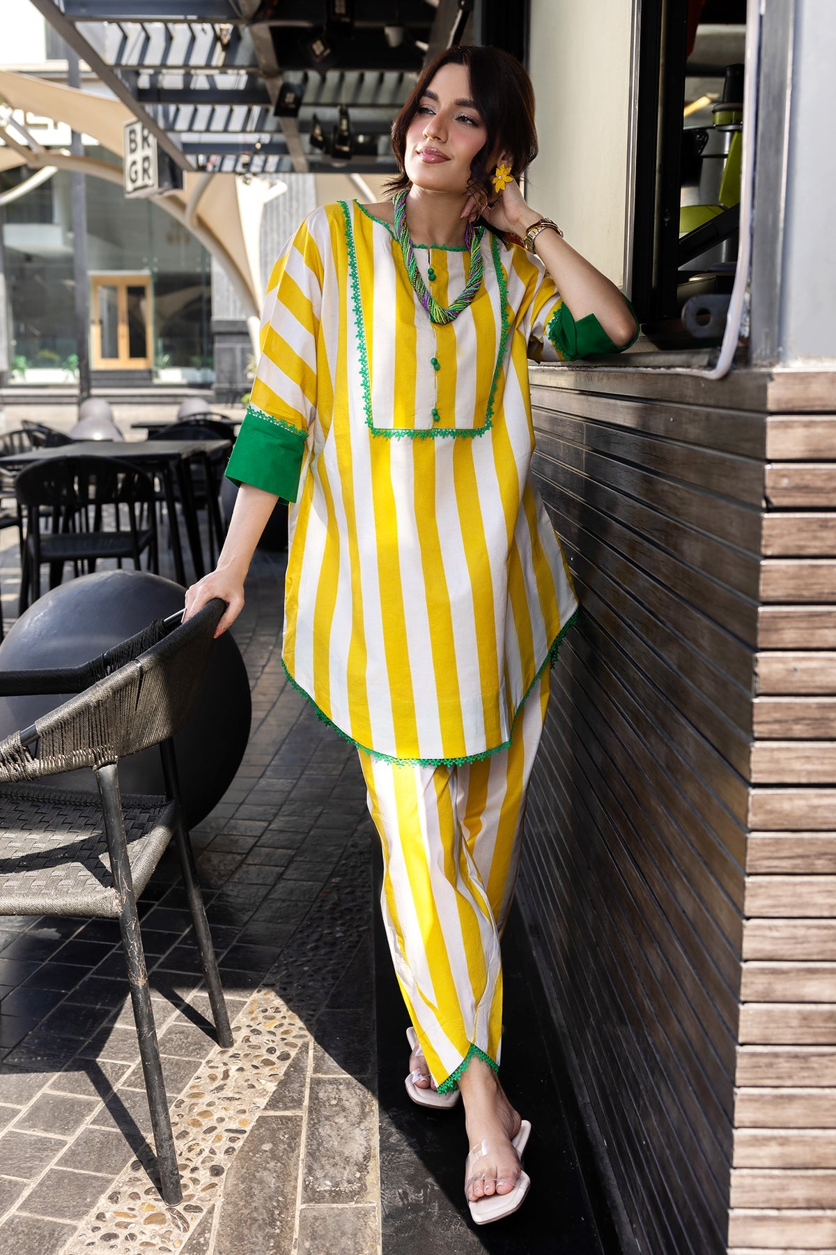 2-PC Printed Lawn Suit CPM-5-128Z