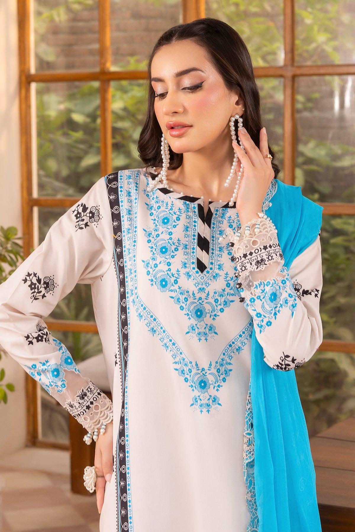 3-PC Unstitched Embroidered Lawn Collection CB5-03