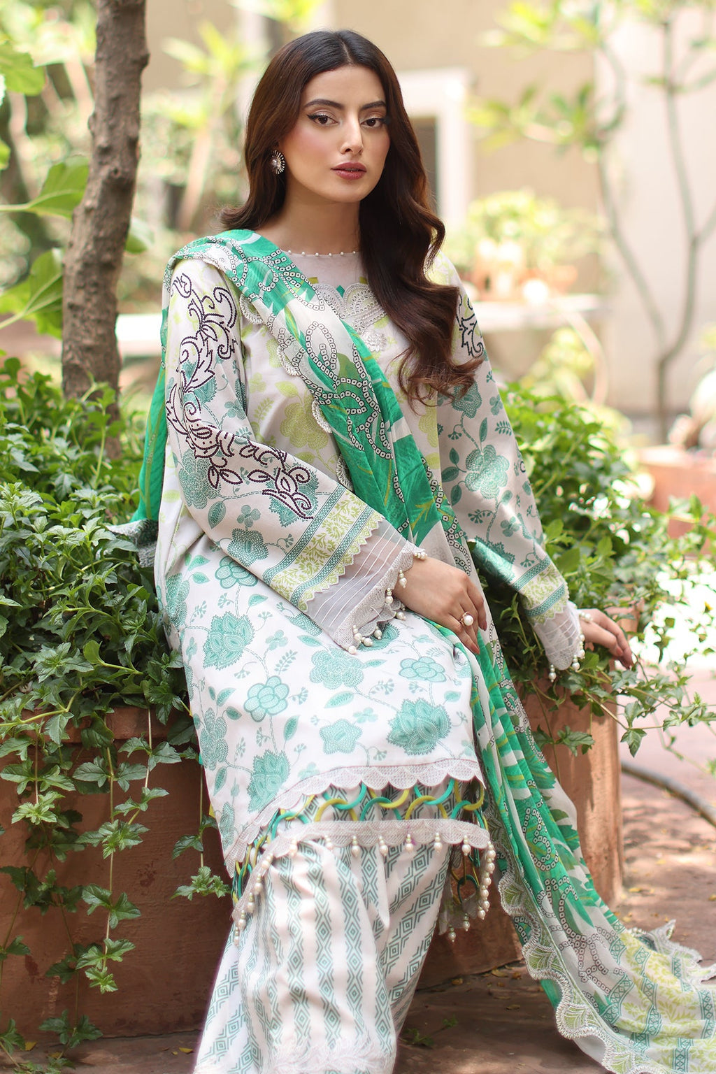 3-PC Unstitched Embroidered Lawn Collection CB5-09