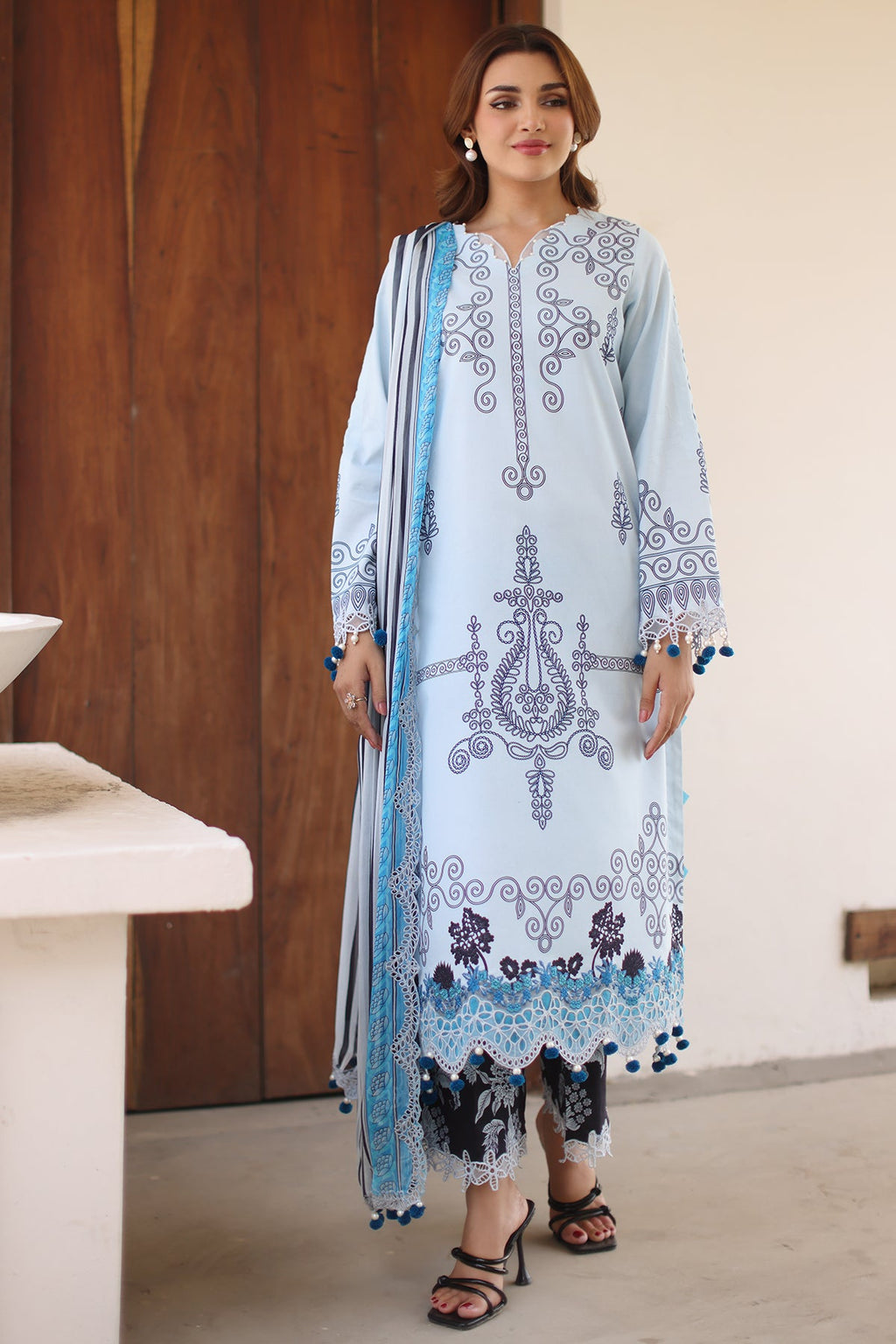 3-PC Unstitched Embroidered Lawn Collection CB5-08