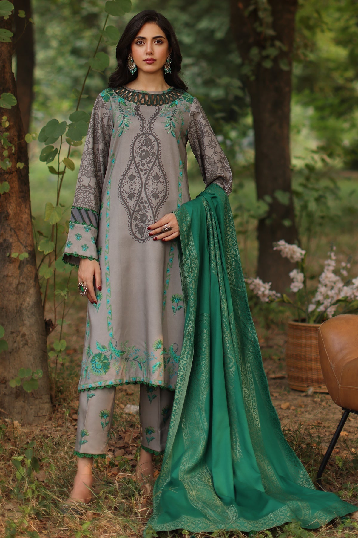 3-PC Unstitched Signature Printed Linen Jacquard Collection SPW4-04