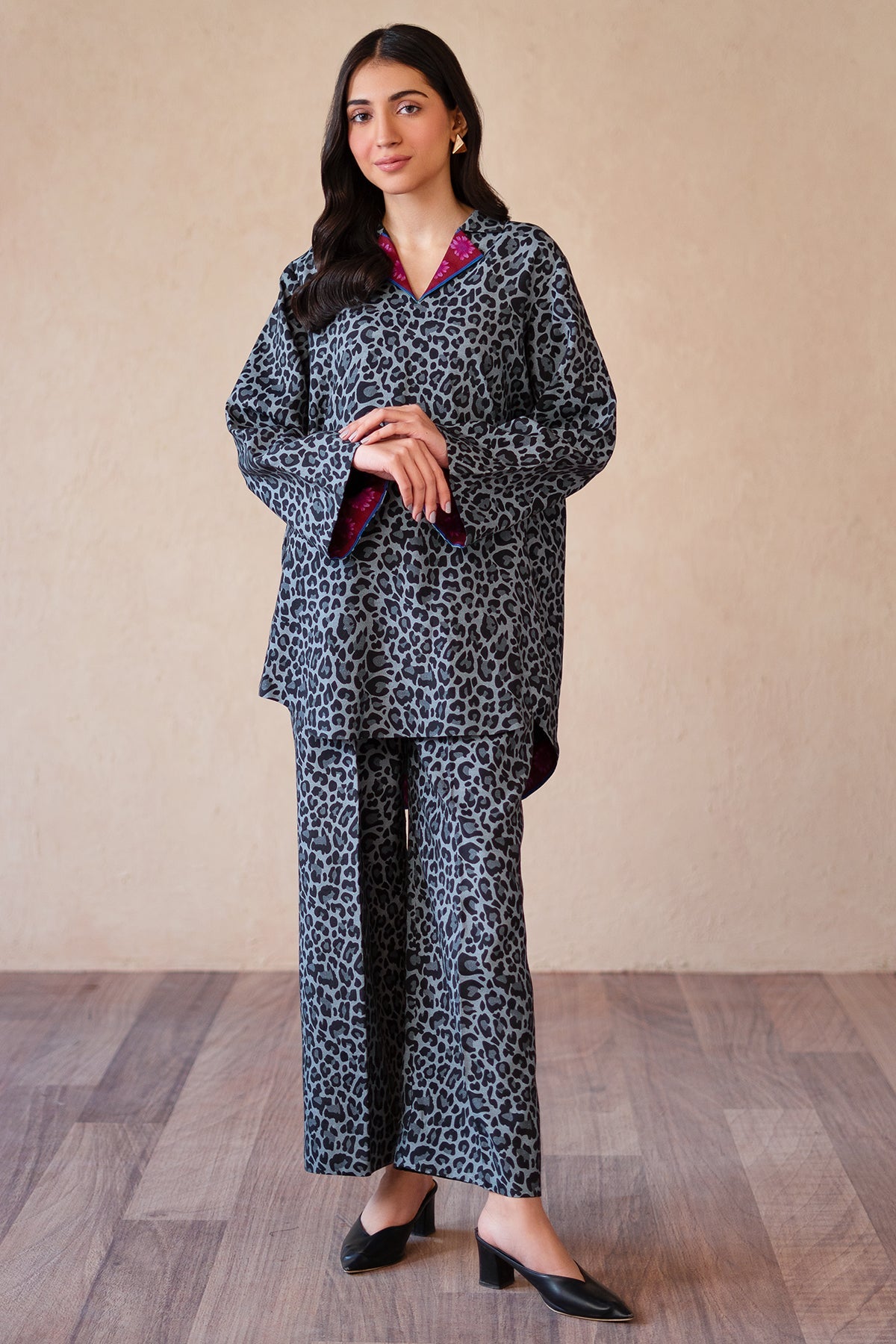 2-PC Printed Raw-Silk Suit CPM-4-S50