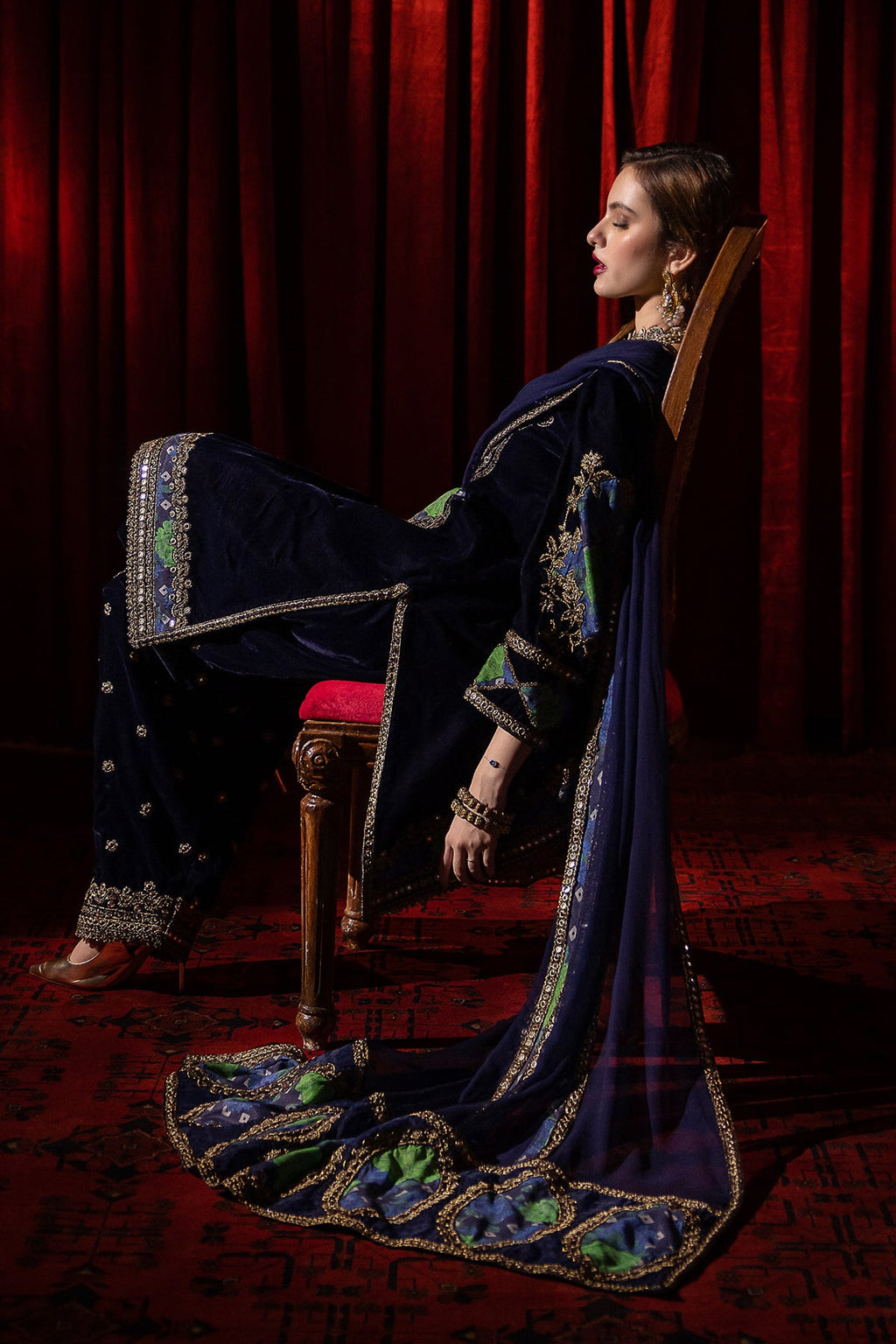 3-PC Unstitched Premium Velvet CVT4-09