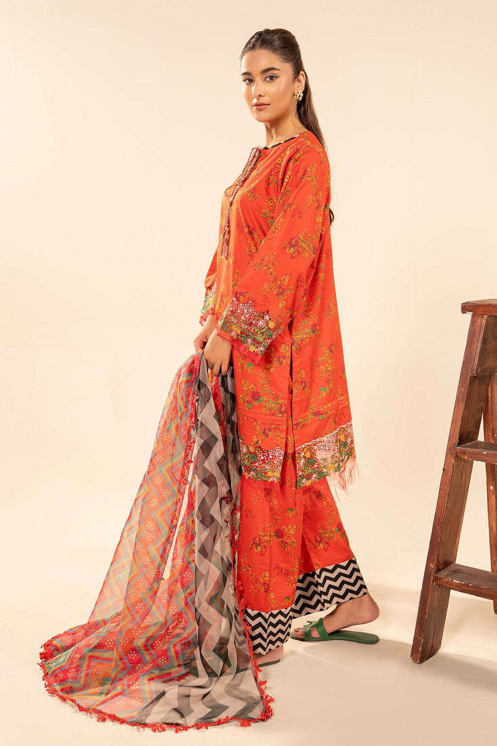3-PC Embroidered cotton Suit  CPM-5-090Z