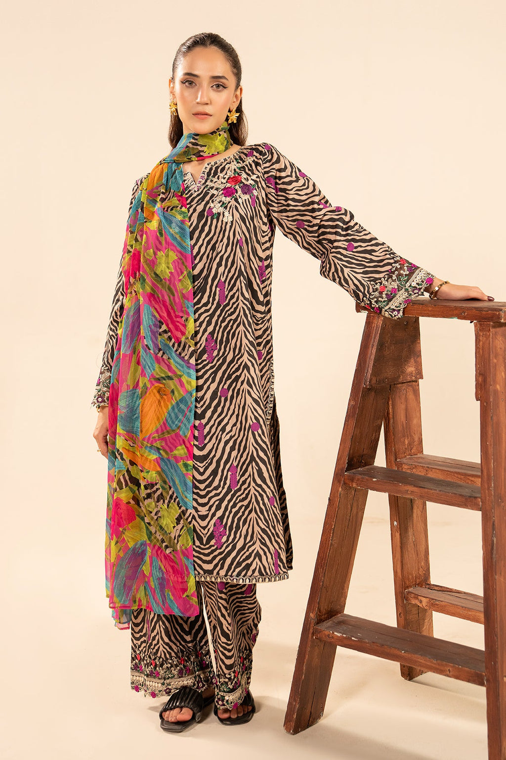 2-PC Printed Lawn Suit CNP-5-216Z