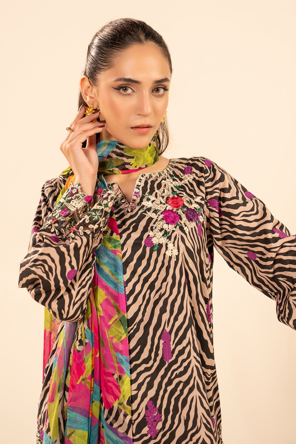 2-PC Printed Lawn Suit CNP-5-216Z