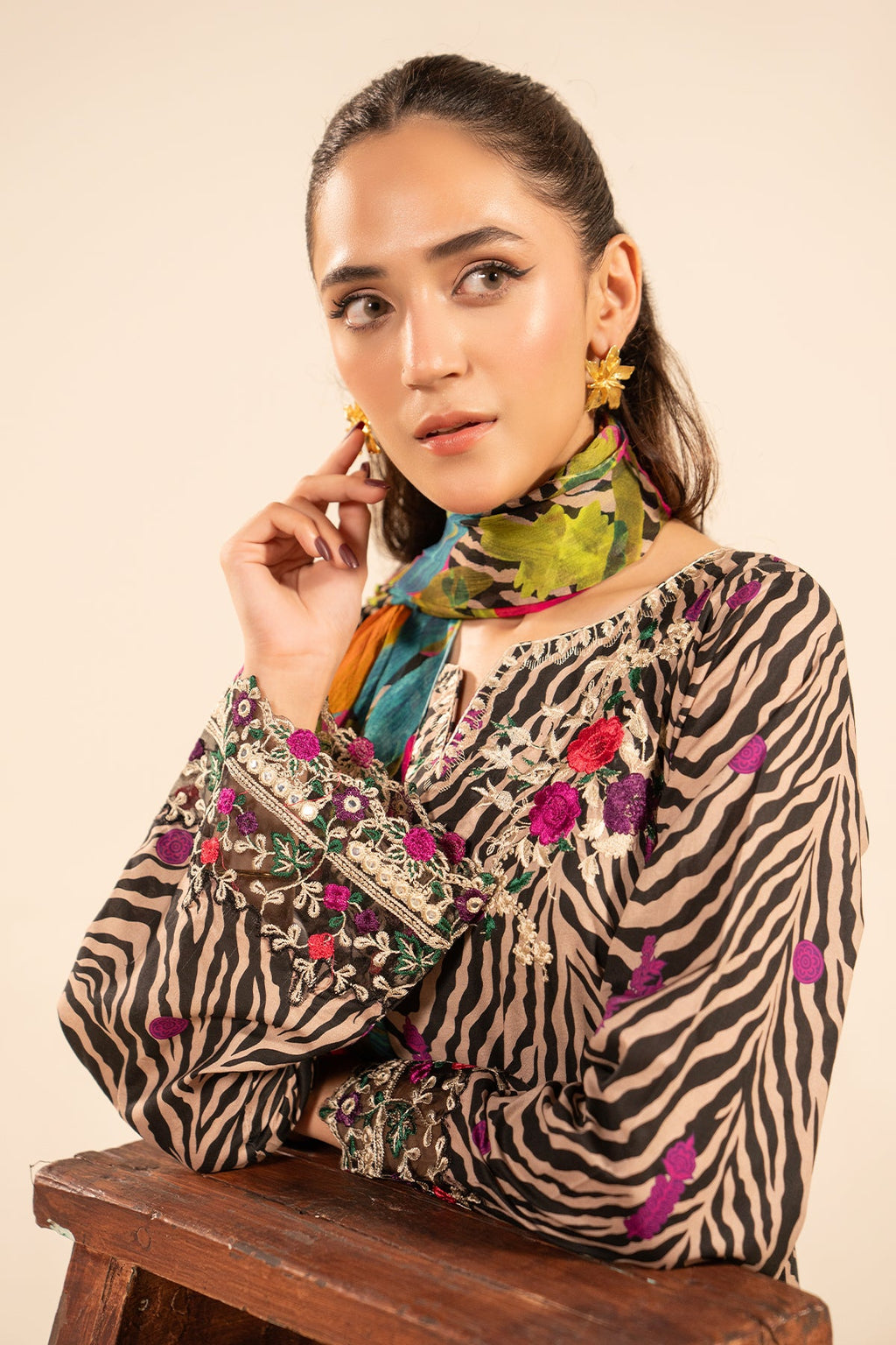 2-PC Printed Lawn Suit CNP-5-216Z