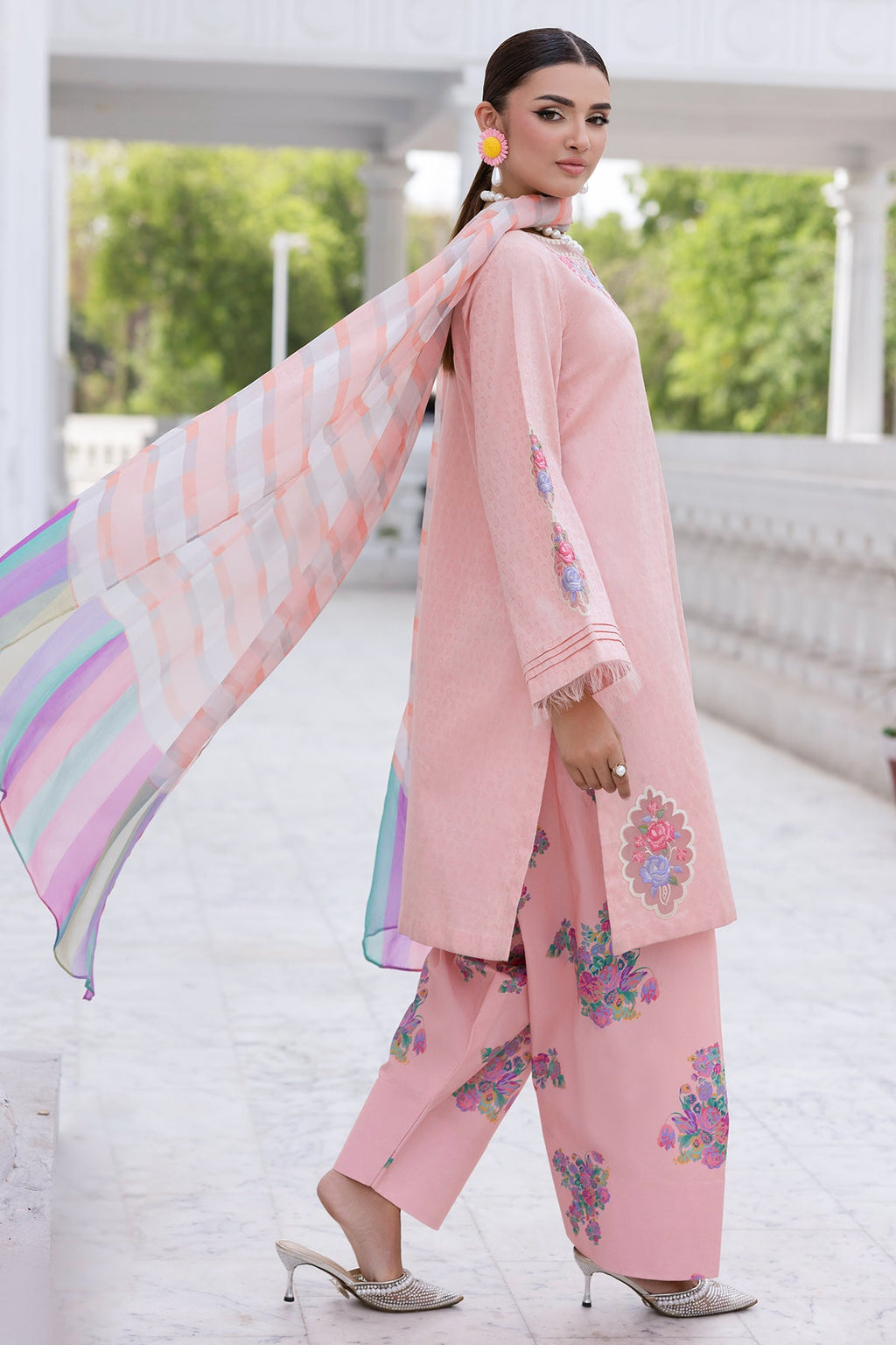 3-PC Embroidered Lawn Suit CNP-5-091Z (AIRA)