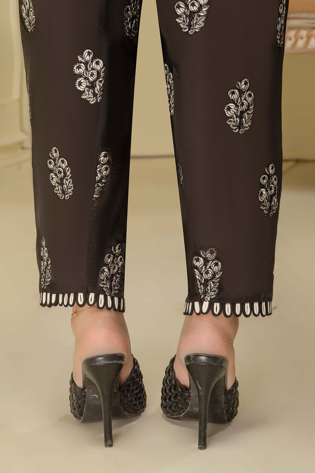 Embroidered Raw Silk CHT22-06