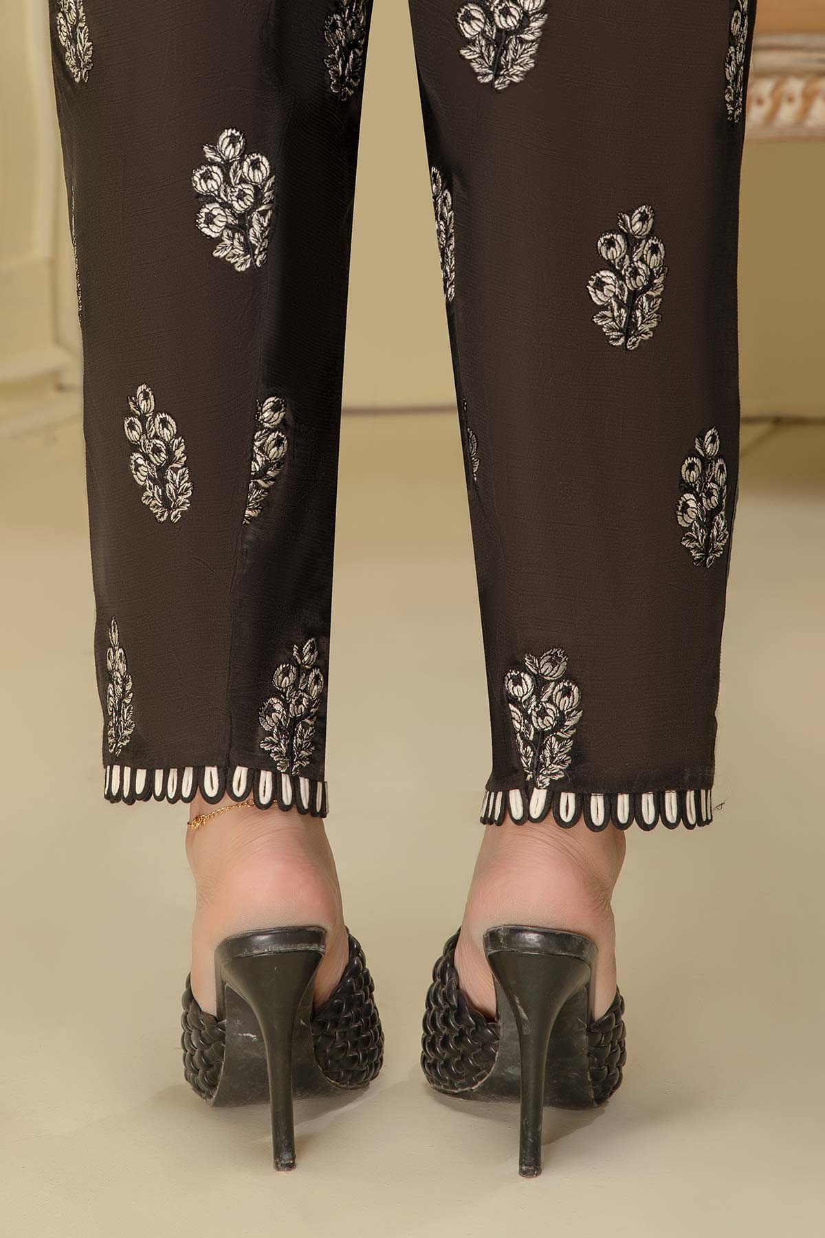 Embroidered Raw Silk CHT22-06