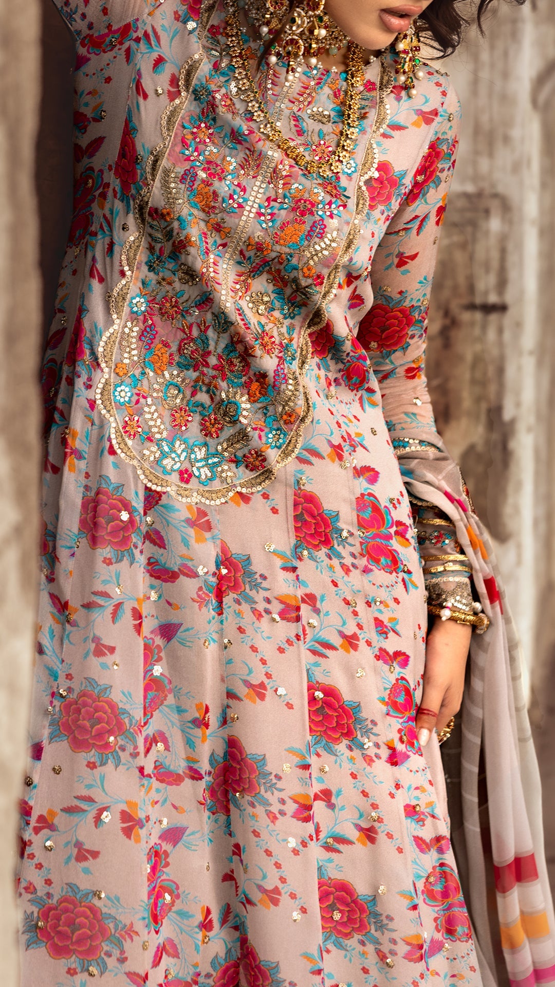 3-PC Unstitched Luxury Chiffon Collection VSL25-08